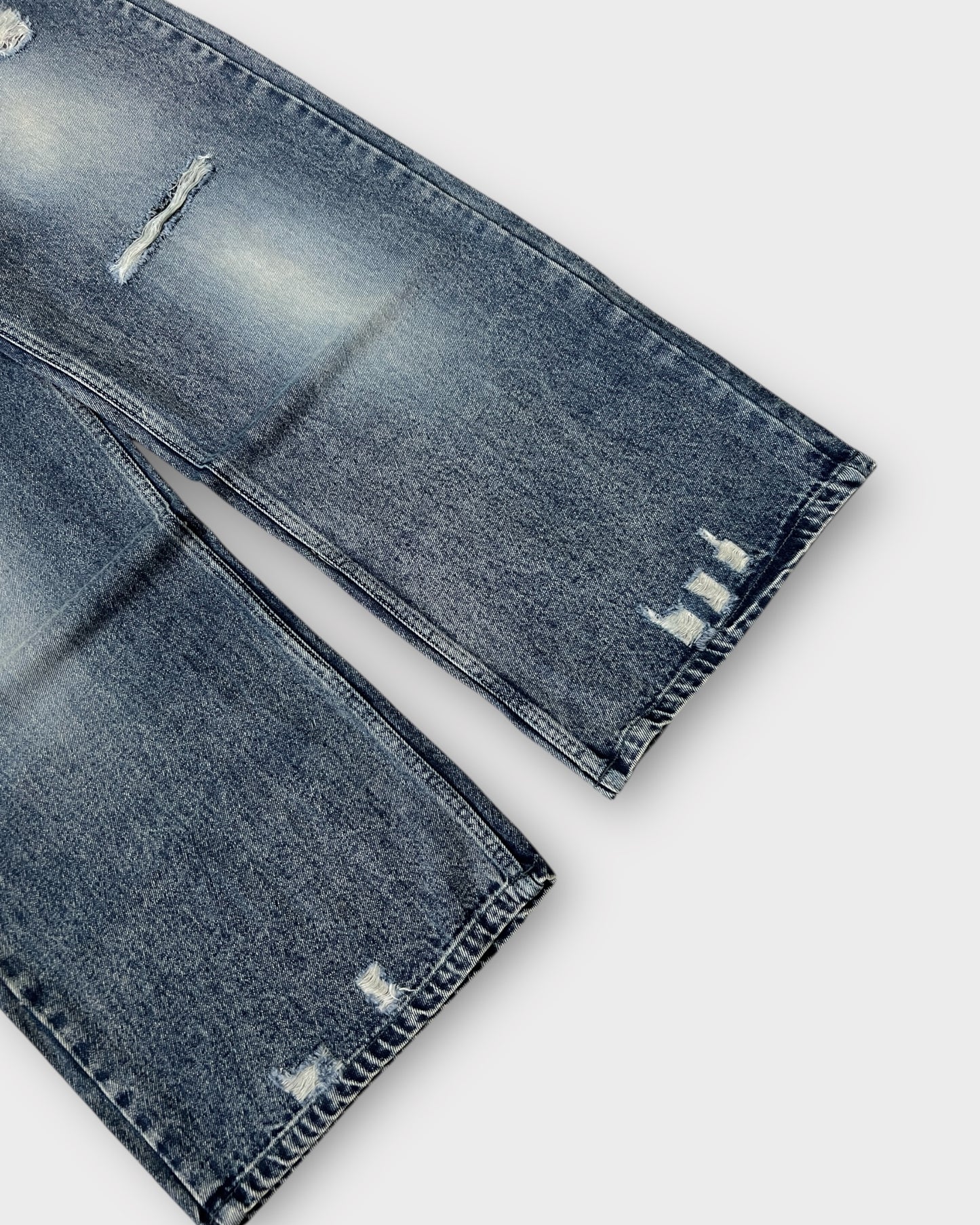 Distressed Indigo Wide Leg Baggy Jeans