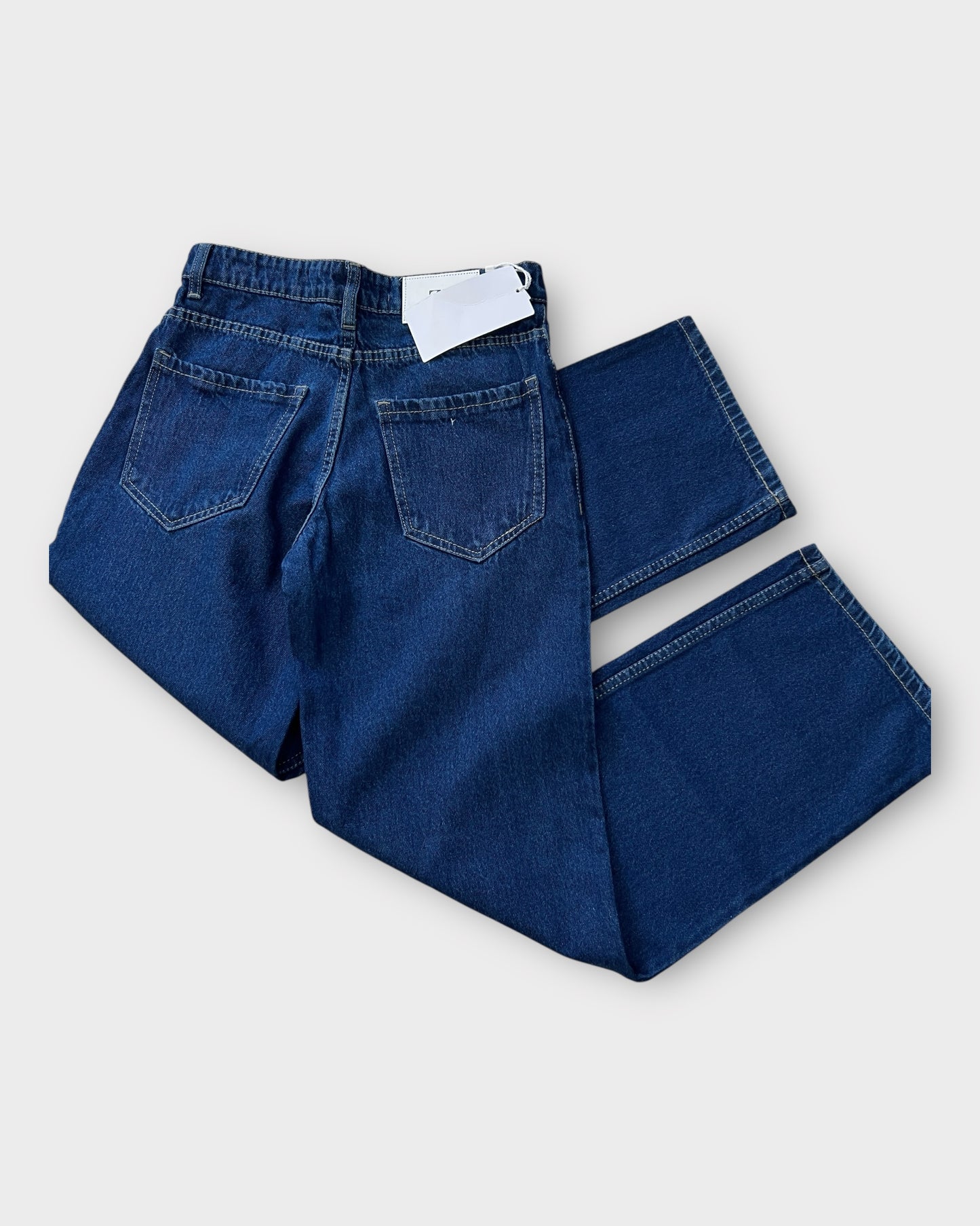 Deep Blue Relaxed Jeans