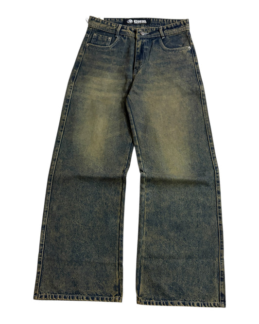 *Latest Release* Super Wide Fit Dirty Wash Jeans