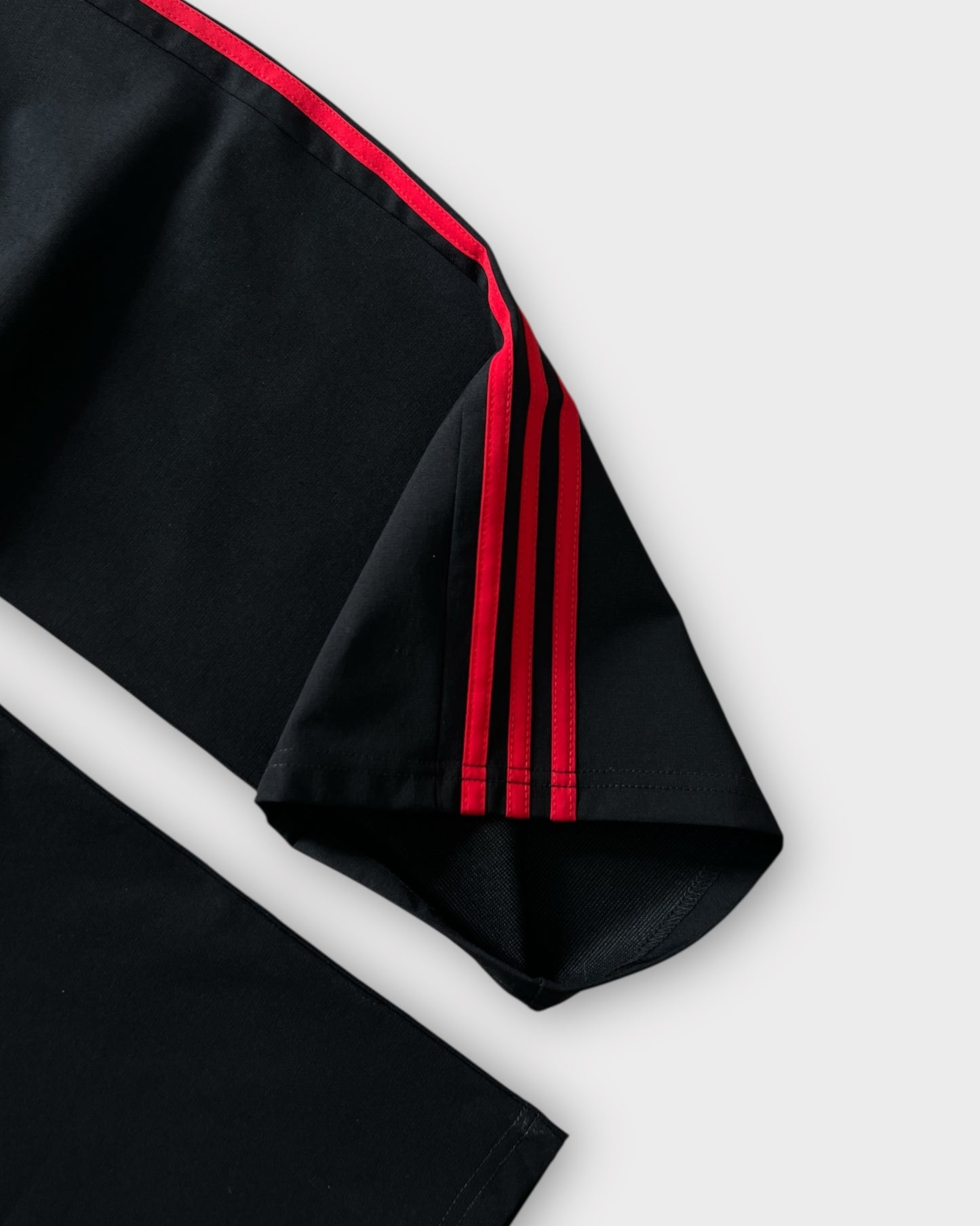 Baggy 3 Stripes Track Pant - Black/Red