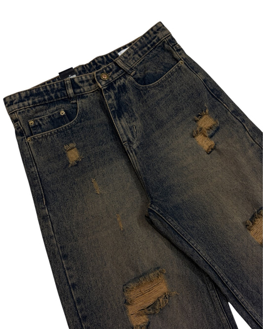 Muddy Wash Distressed Wide Fit Jeans