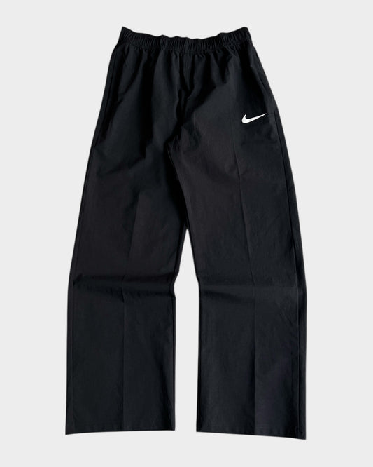 Baggy Swoosh Track Pant - Black