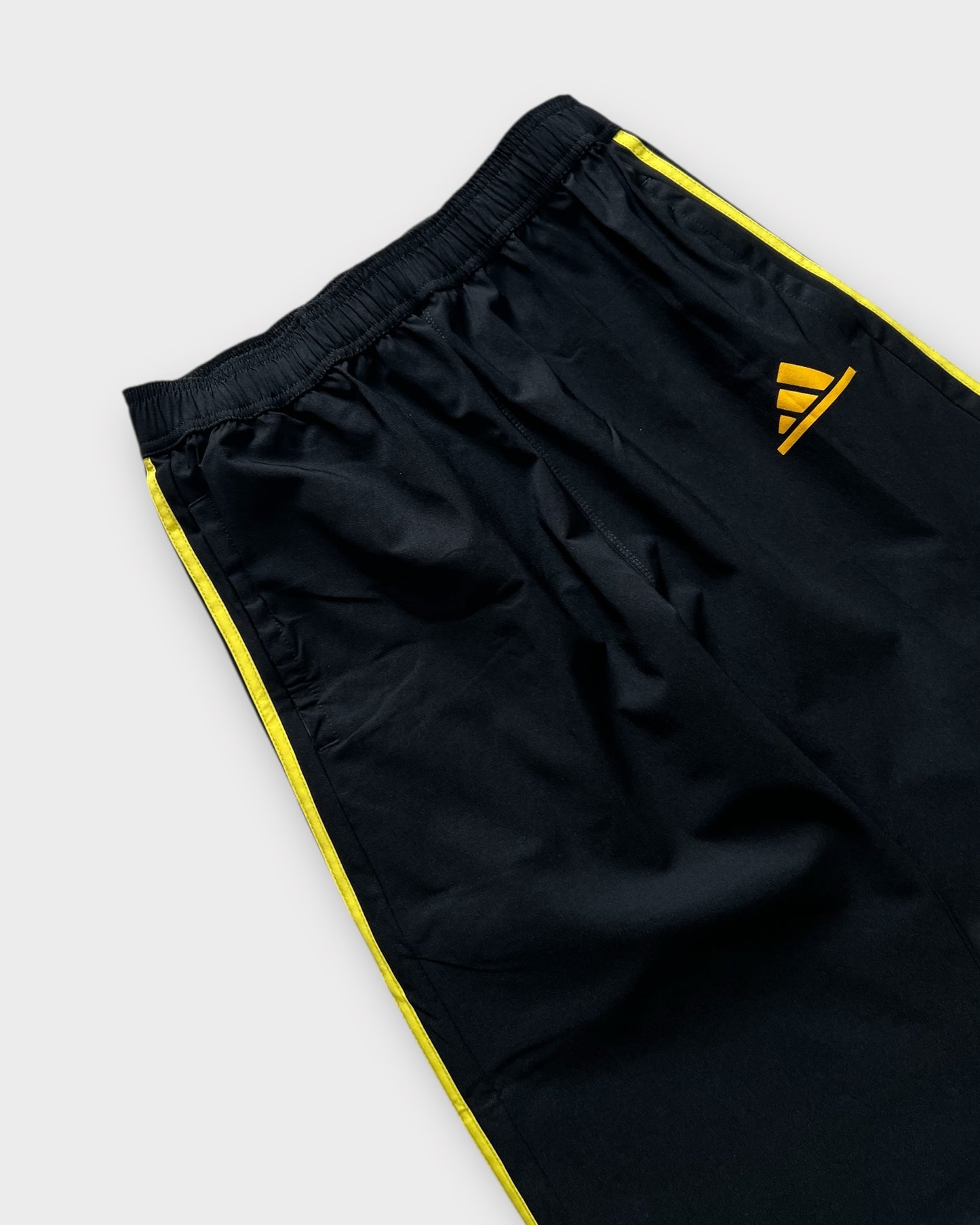Baggy 3 Stripes Track Pant - Black/Yellow