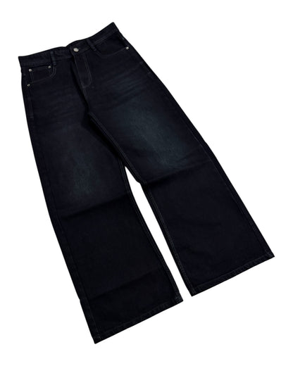 Dark Black Wash Wide Fit Jeans