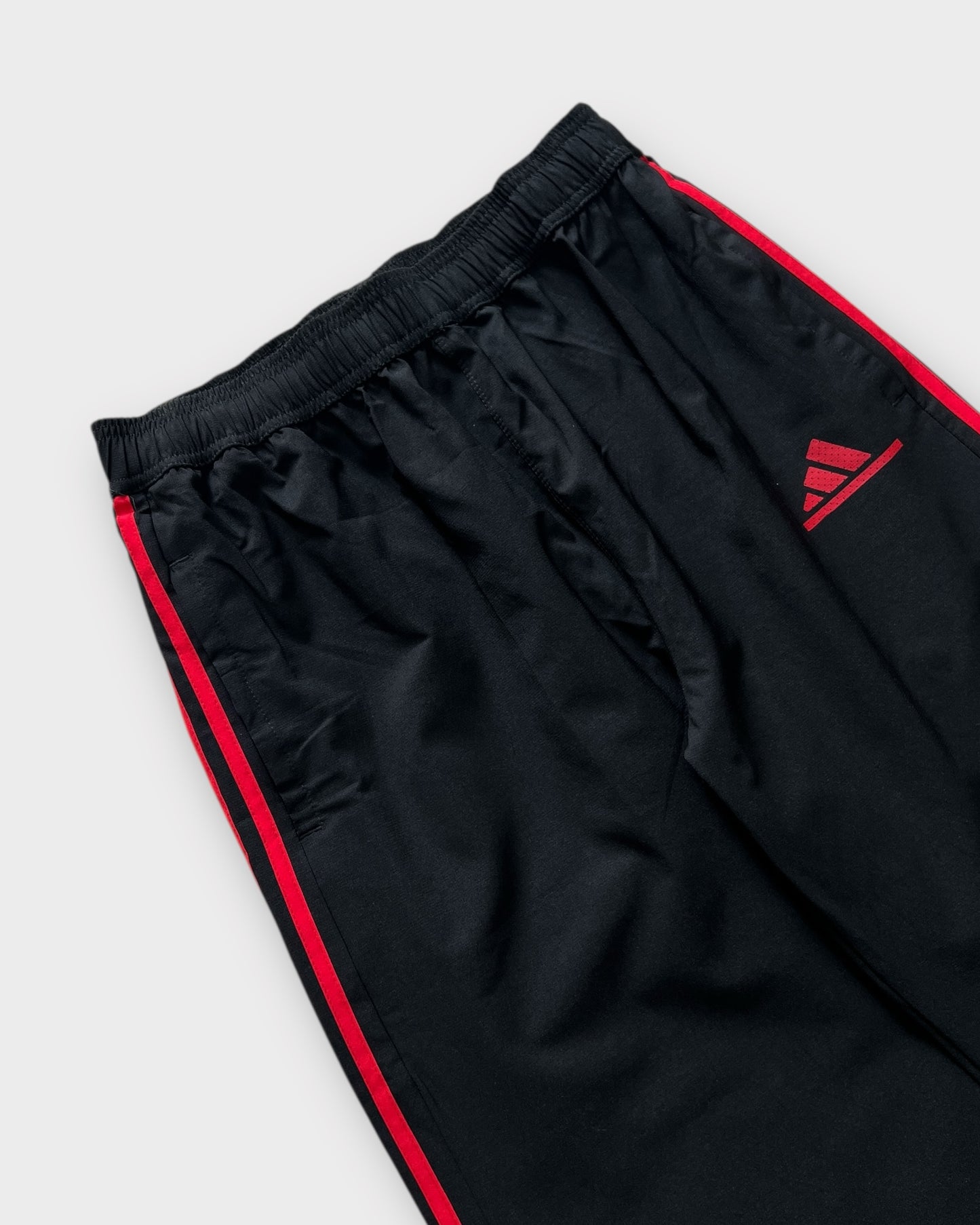 Baggy 3 Stripes Track Pant - Black/Red