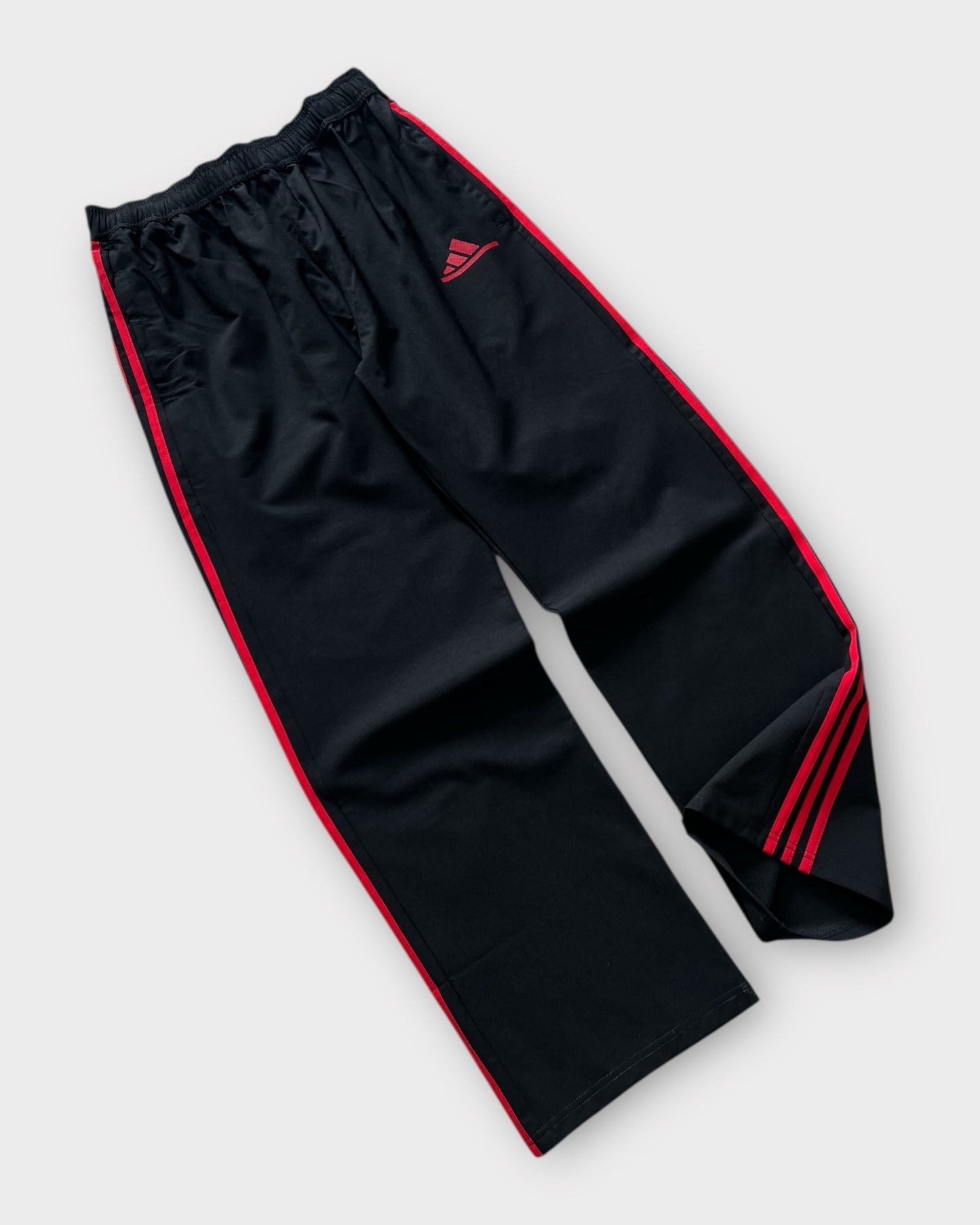 Baggy 3 Stripes Track Pant - Black/Red