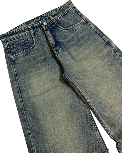 Dirty Vintage Wash Wide Fit Jeans