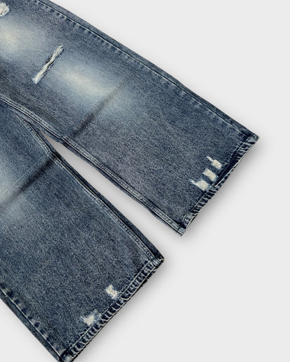 Distressed Indigo Wide Leg Baggy Jeans