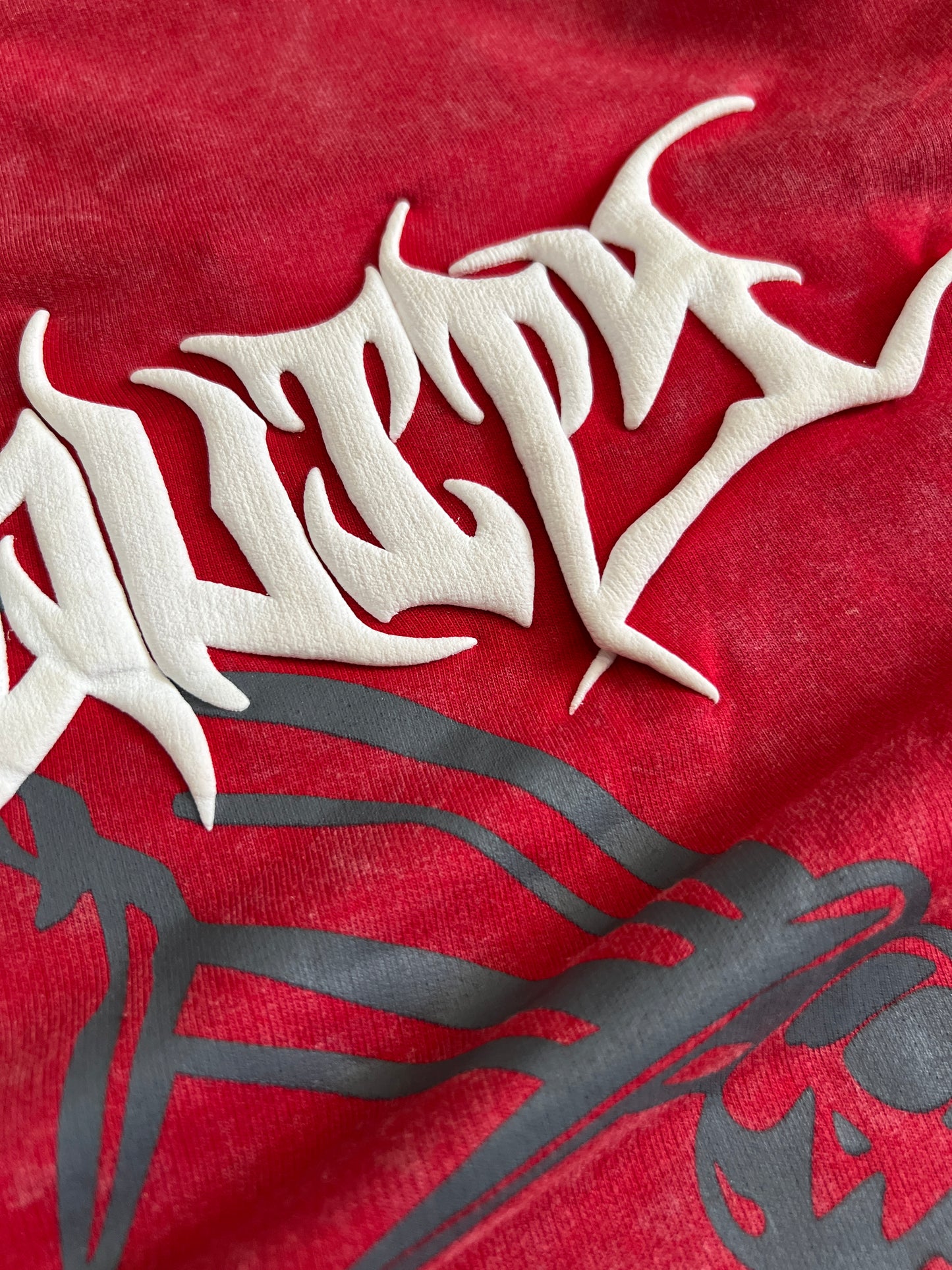 Barbed Wire Doctor Sleeve Tshirt - Crimson Red