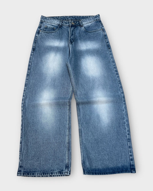 Light blue baggy
